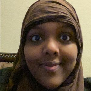 Meet your Posher, Samia